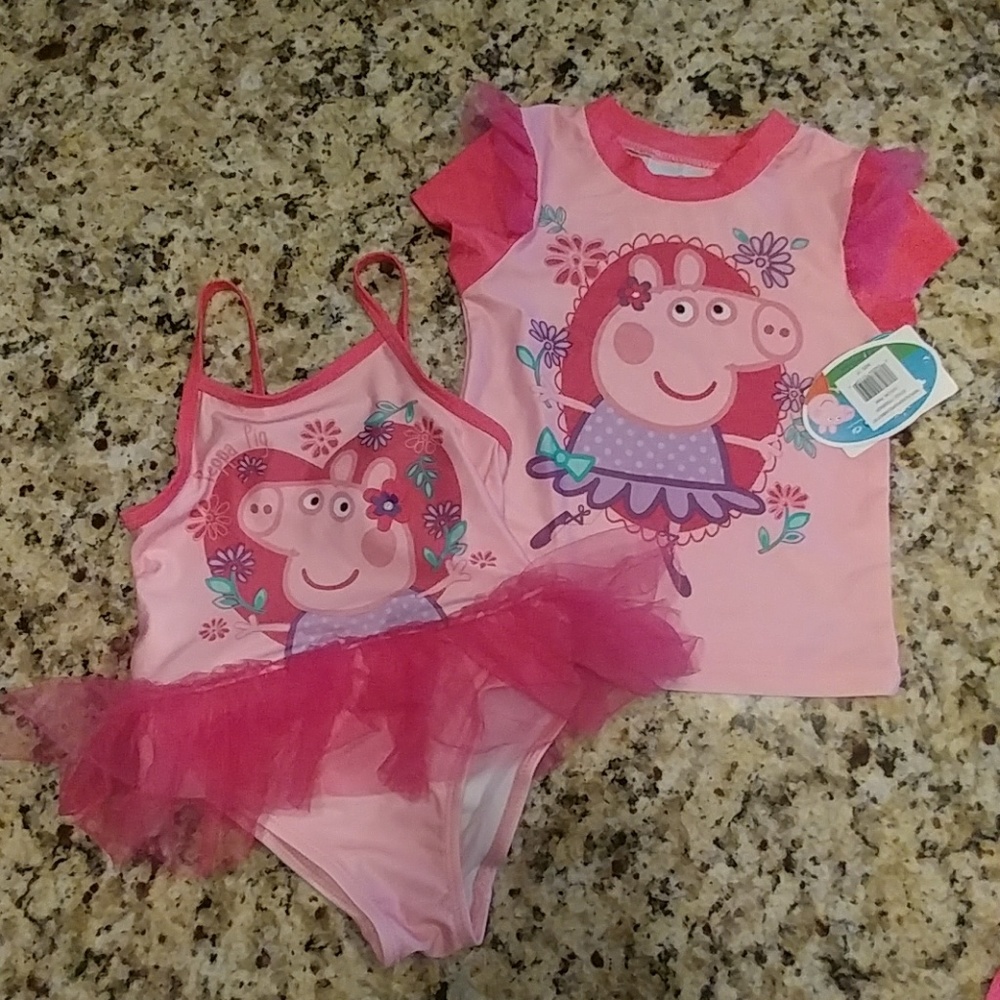 Peppa the Pig swimsuit and rash guard